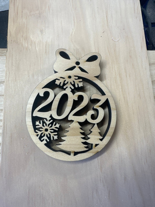 2023 pine wood ornament